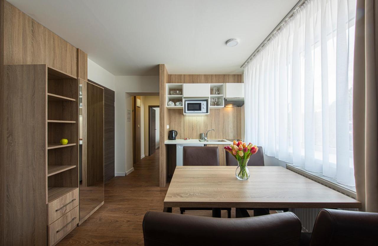 Residence Sirava *** Kaluža エクステリア 写真